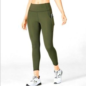 Pure Luxe Made By Fabletics